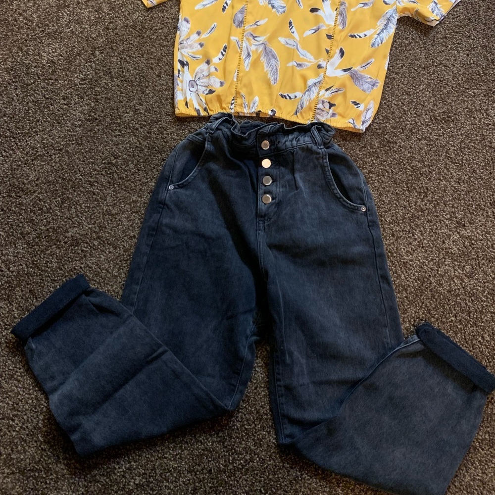 Zara scrunch waist jeans, size 24